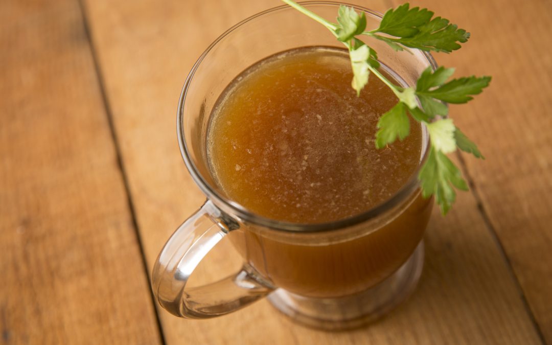 Caldo de Huesos – Condroitina y glucosamina: propiedades del caldo de huesos más allá del colágeno